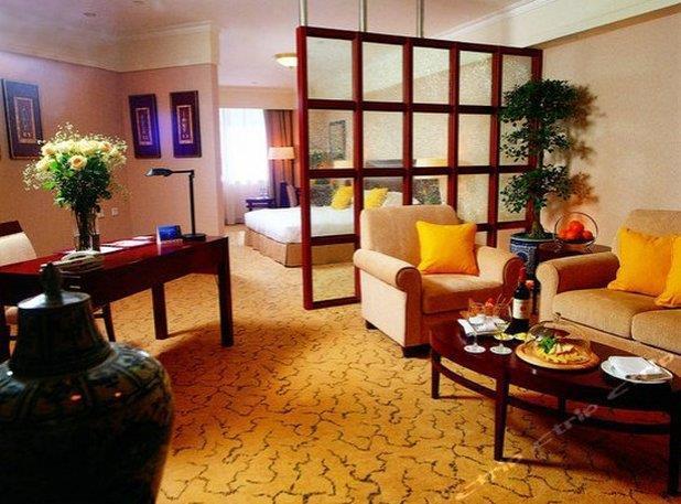 Yun-Zen Jinling World Trade Plaza Hotel Shijiazhuang Chambre photo