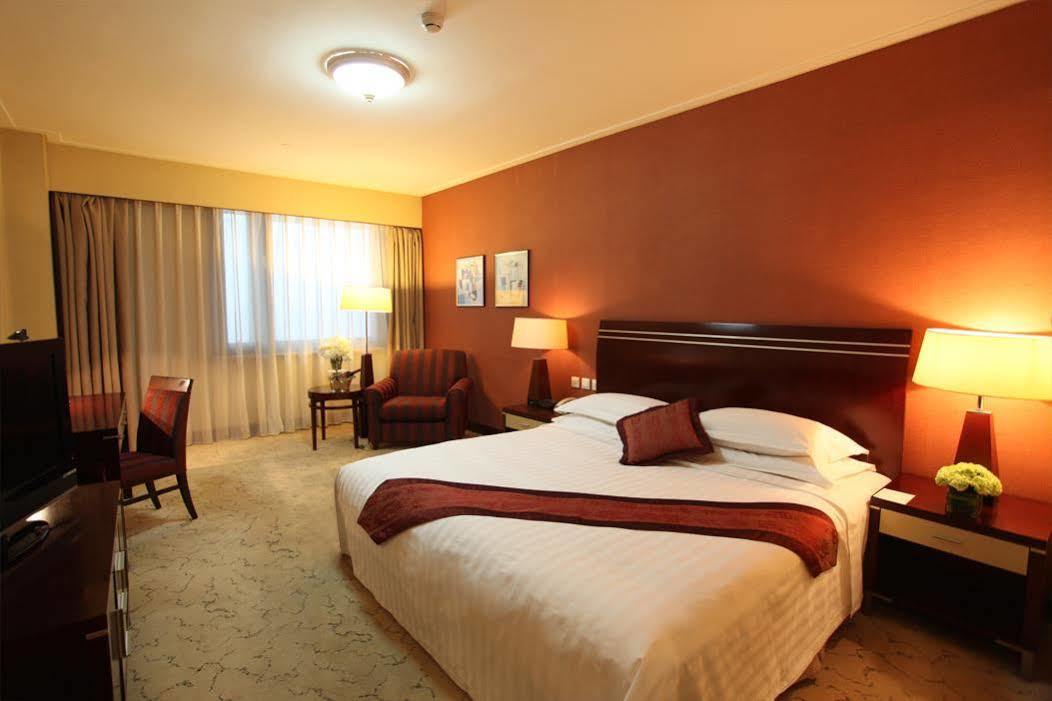 Yun-Zen Jinling World Trade Plaza Hotel Shijiazhuang Extérieur photo
